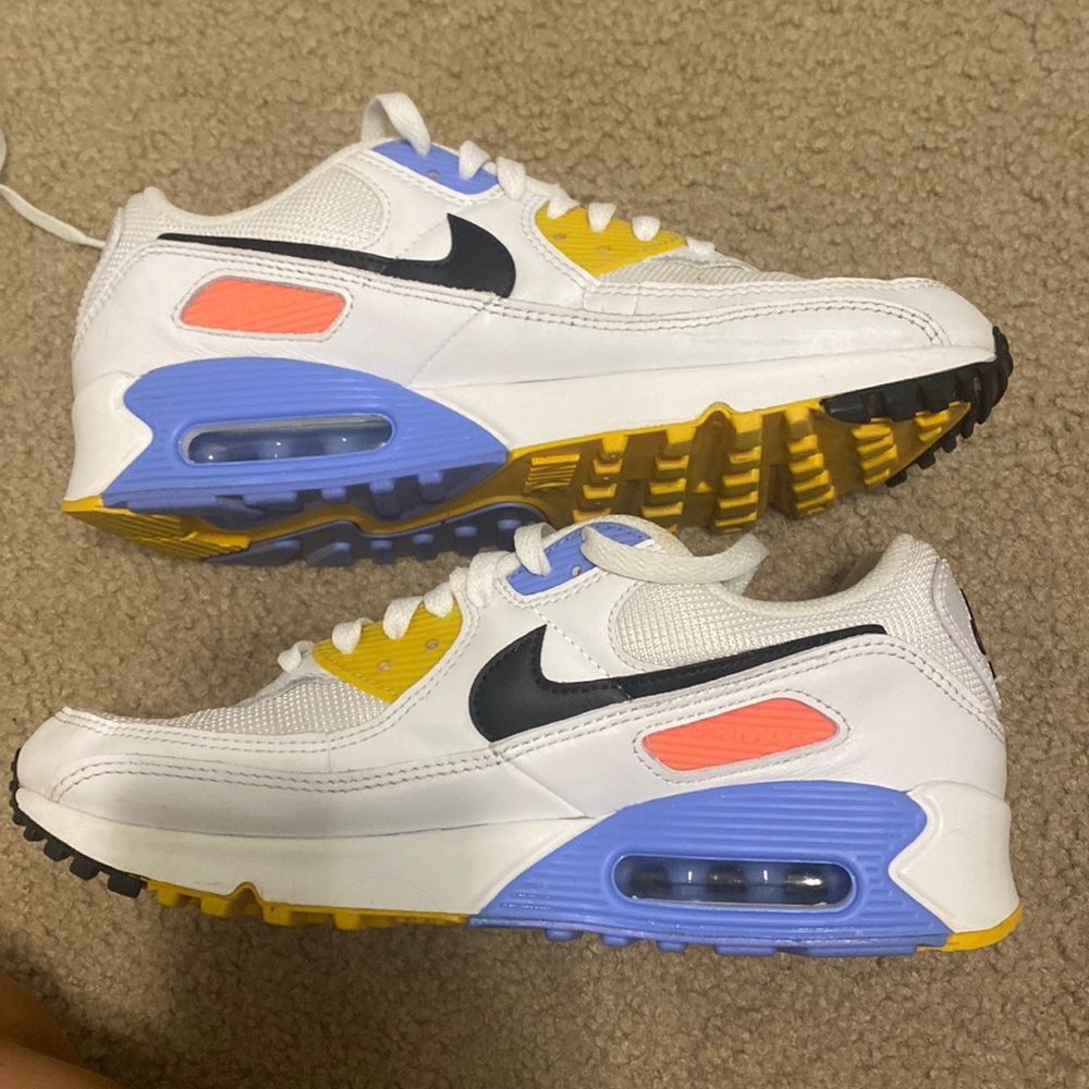 Used Nike air max